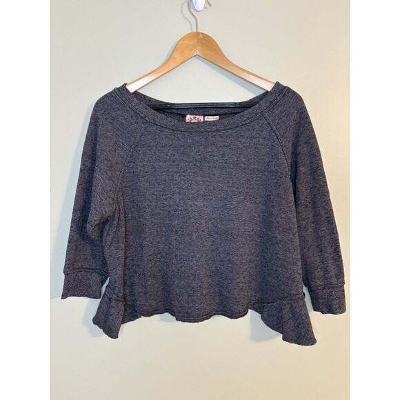 Juicy Couture Tops - Juicy Couture Heathered Gray Cropped Ruffled Hem Sweatshirt Large USA